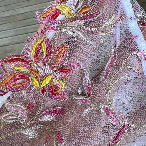 Lise Charmel Ete Frivole Wireless Bra Azalea Floral Embroidered Lace Large GUC - Picture 6 of 13